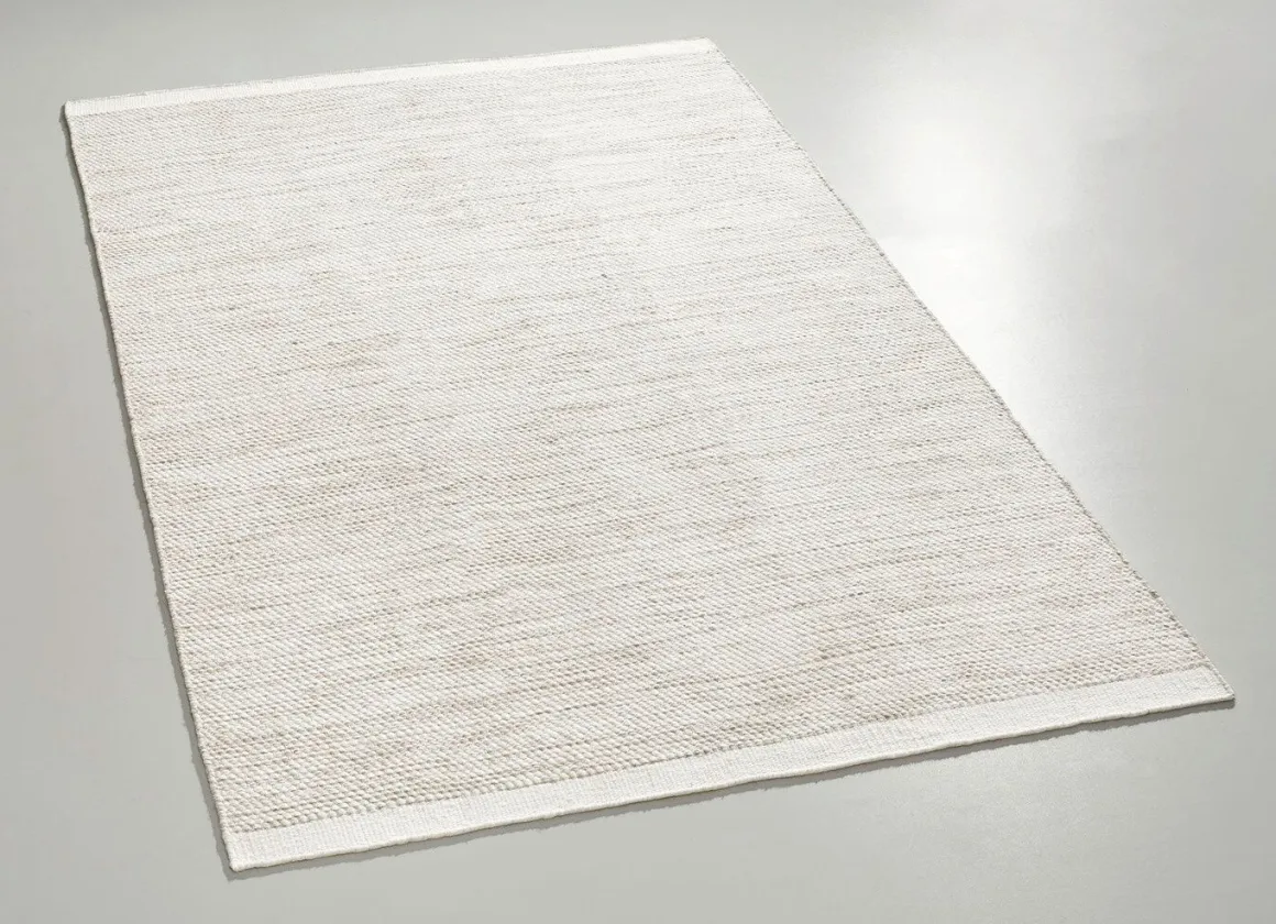 Brücken und Teppiche aus feuchtigkeitsregulierender Naturfaser