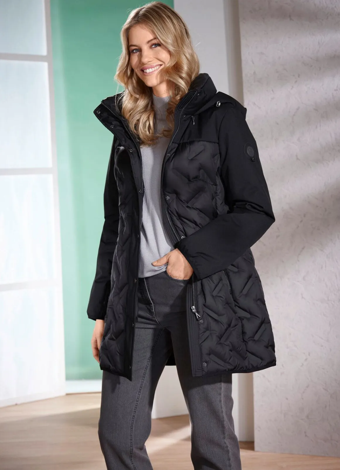 Daunen-Longjacke mit geklebten Kammern
