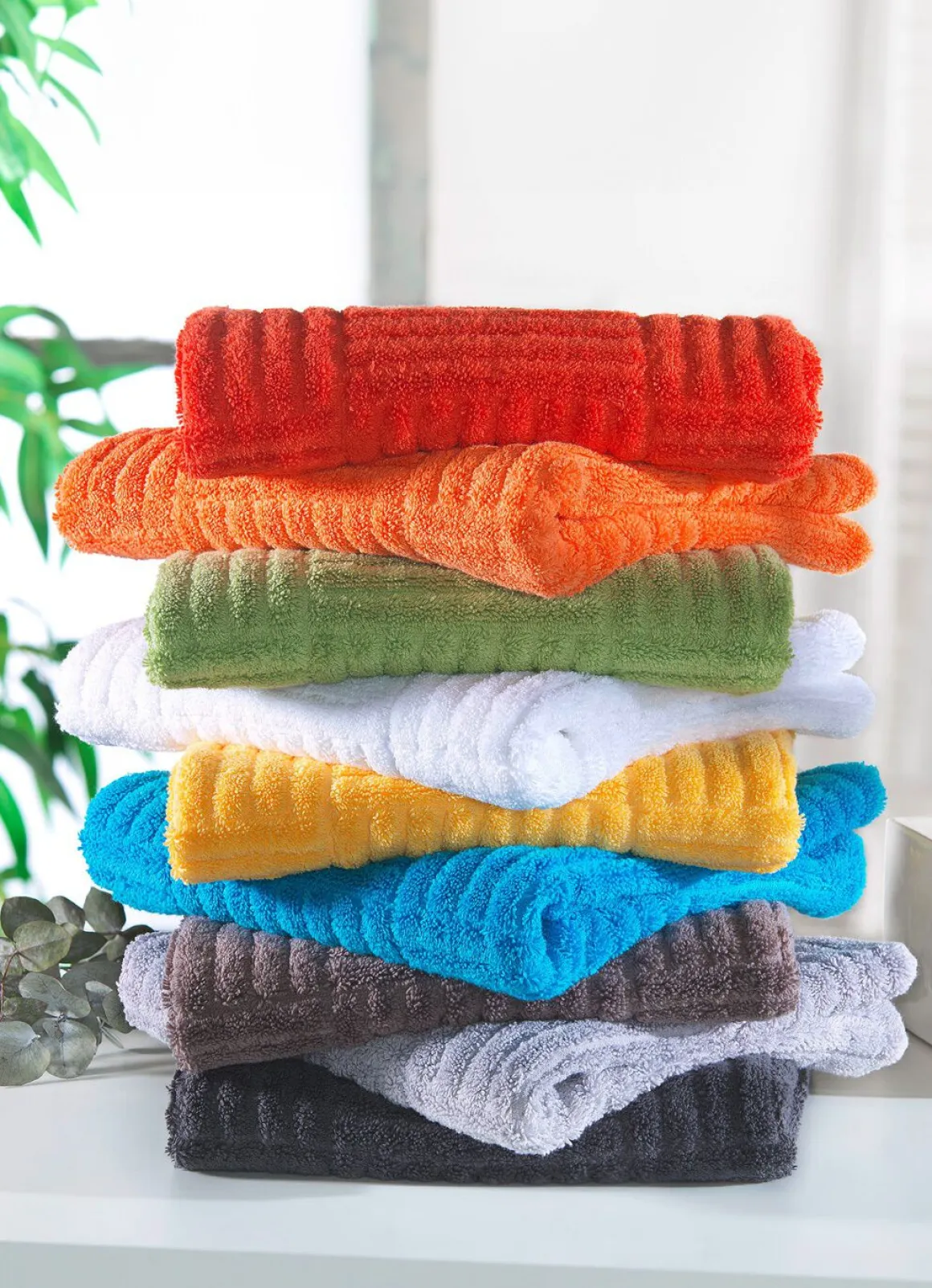 Flauschig weiche Frottier-Serie mit Hoch-Tief-Struktur