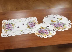 Frühlingshafte Tisch- und Raumdekoration