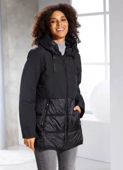 Funktionsjacke in angesagtem Materialmix