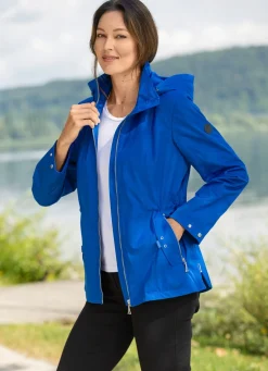 Funktionsjacke mit abnehmbarer Kapuze