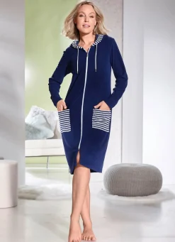 Hauskleid mit Kapuze