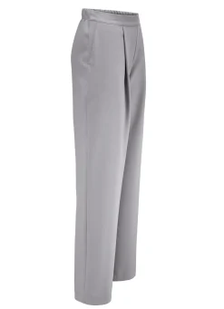 Hose mit Bundfalten in modischer Weite