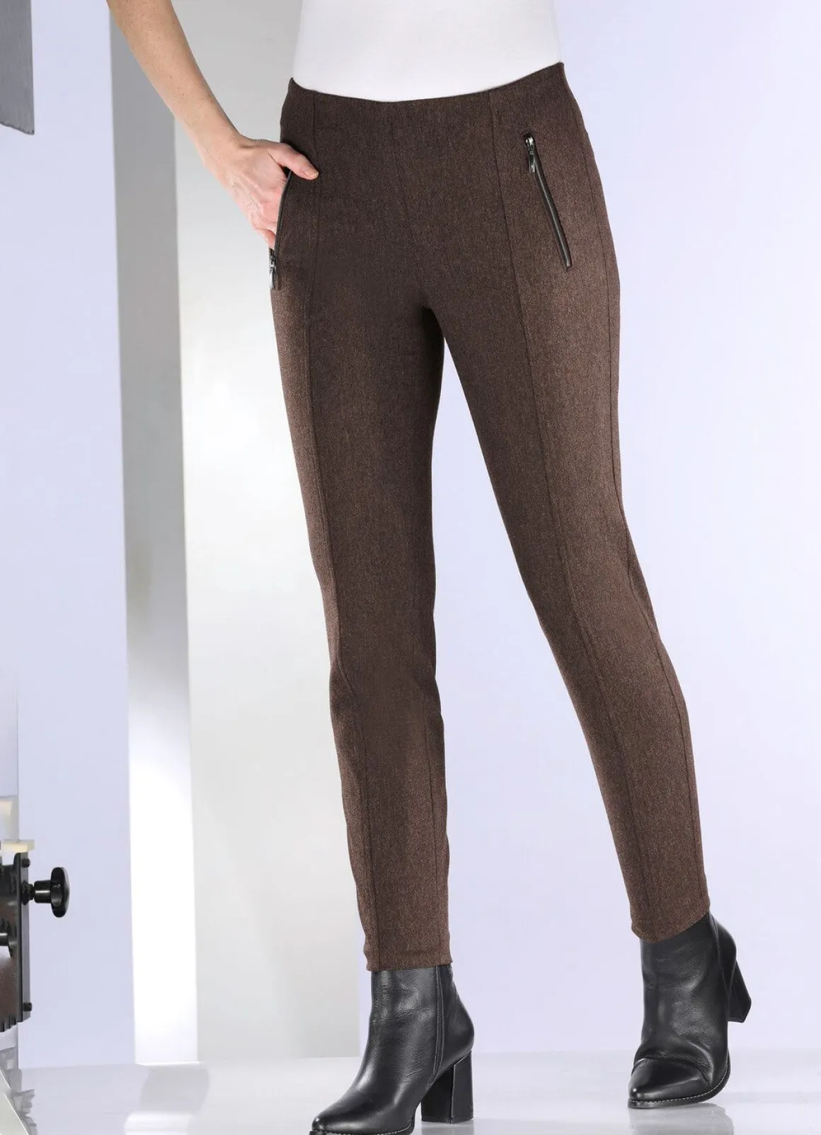 Hose mit Reißverschluss-Taschen