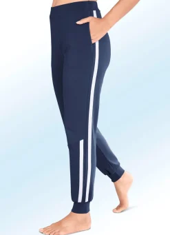 Hose mit zwei Seitennahttaschen