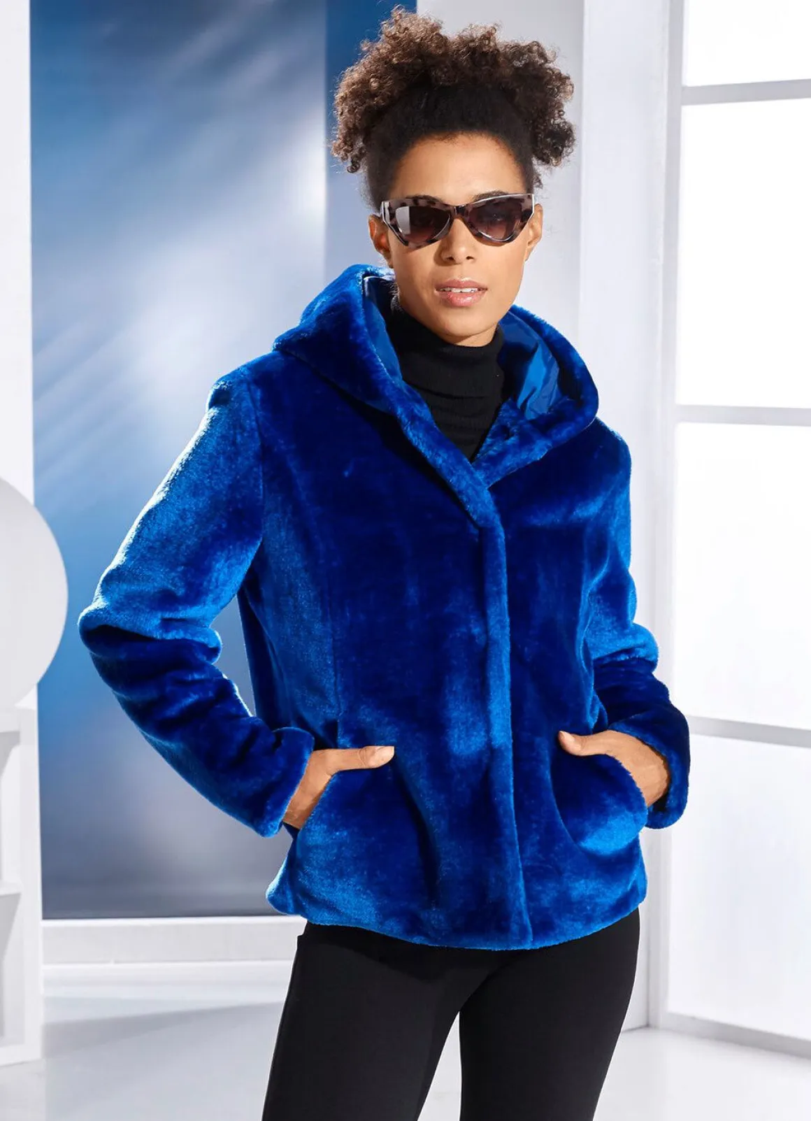 Jacke aus kuschelweichem Kunstpelz