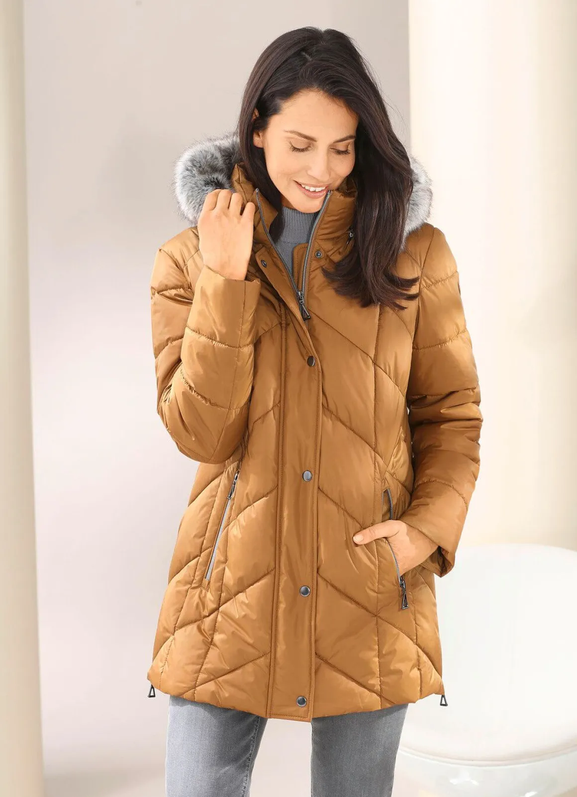 Jacke mit abnehmbarem Kunstpelz-Besatz
