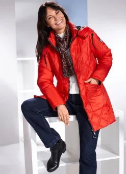 Jacke mit abnehmbarer Kapuze