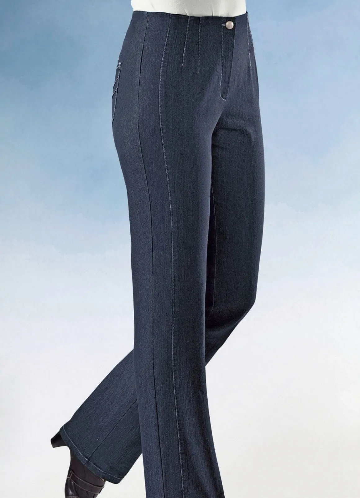 Jeans mit figurgünstiger Teilungsnaht