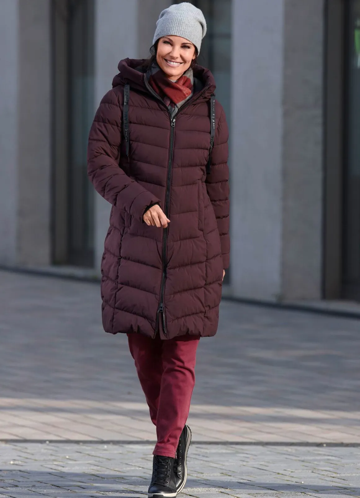 Kurzmantel mit 2-Wege-Zipper