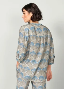 Longbluse mit harmonischem Druck