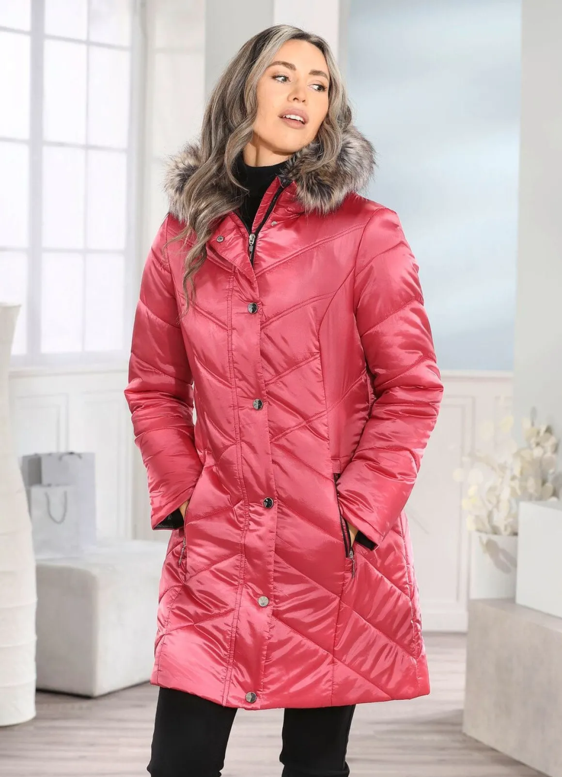 Longjacke mit umschlagbaren Ärmeln in Kontrast