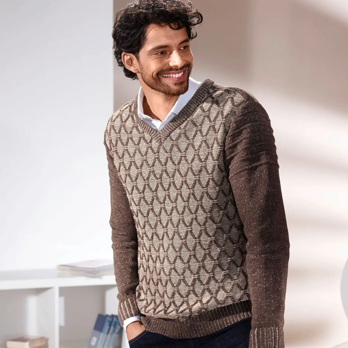 Melierter V-Pullover
