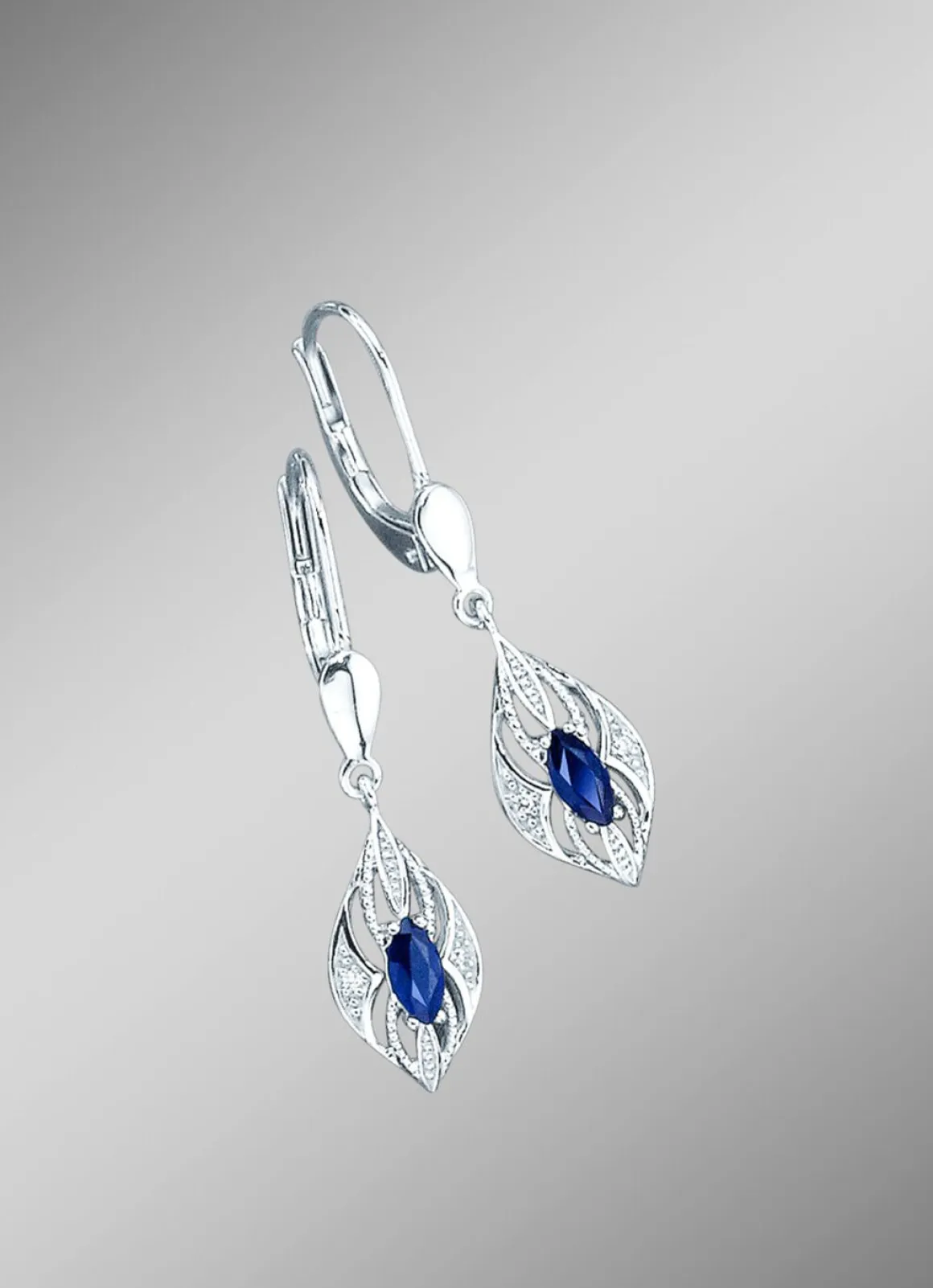 Ohrringe mit Brillanten und echten blauen Safiren