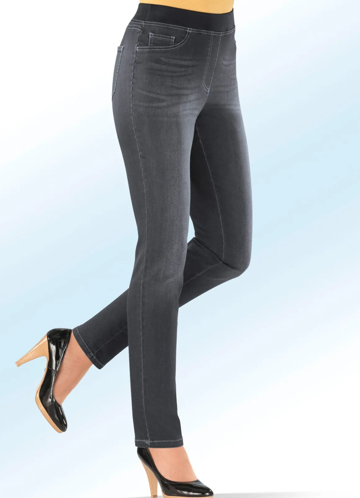 Power-Stretch-Jeans in Schlupfform