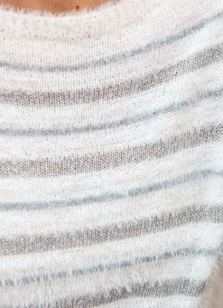 Pullover aus haarigem Effektgarn mit Glitzer