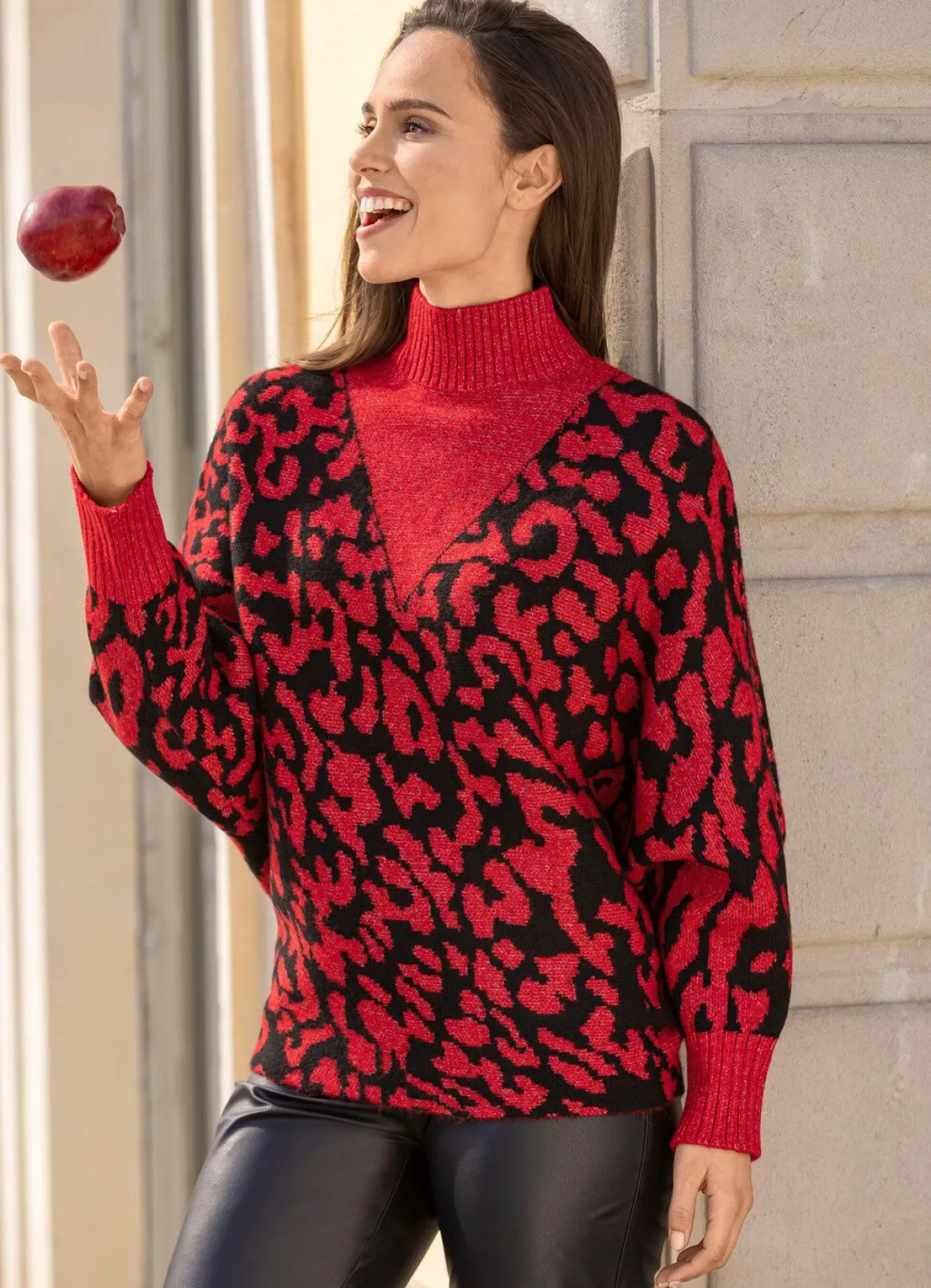 Pullover in Fledermausform