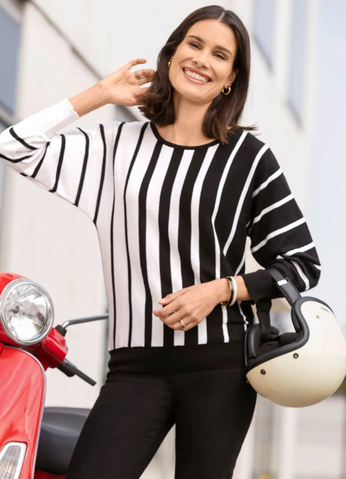 Pullover in Fledermausform