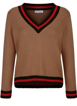 Pullover mit Kontrastringeln
