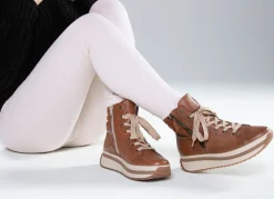 Rieker, trendige Damen-Boots, Winterschuhe, mit herausnehmbarem Fußbett