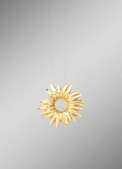 Schicker Anhänger im Blumen-Design