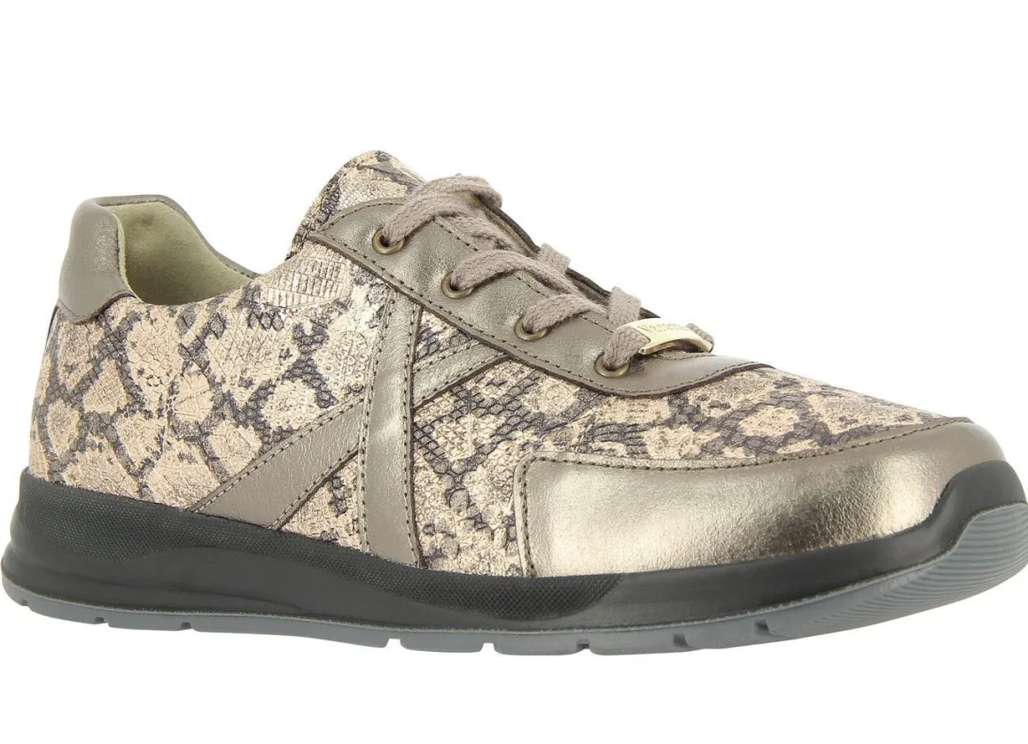 Schnürschuh von Varomed in extraweiter Passform