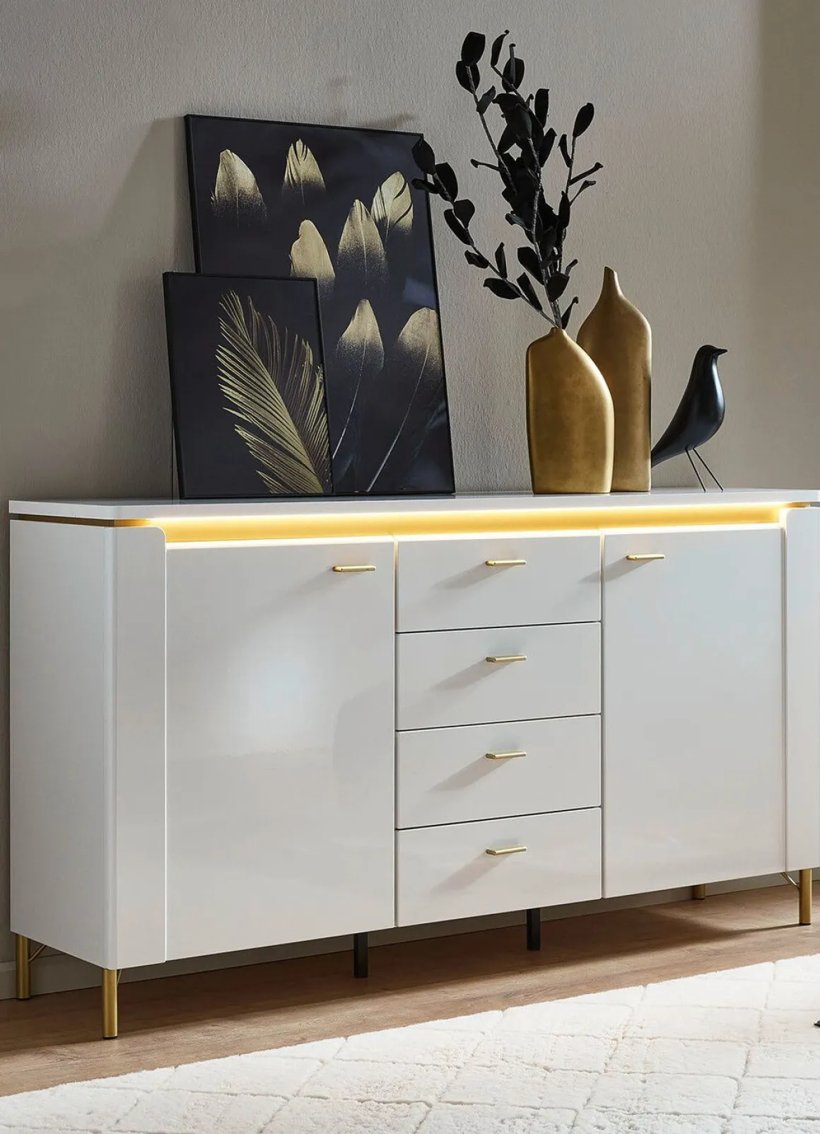 Sideboard mit LED-Beleuchtung und Softclose