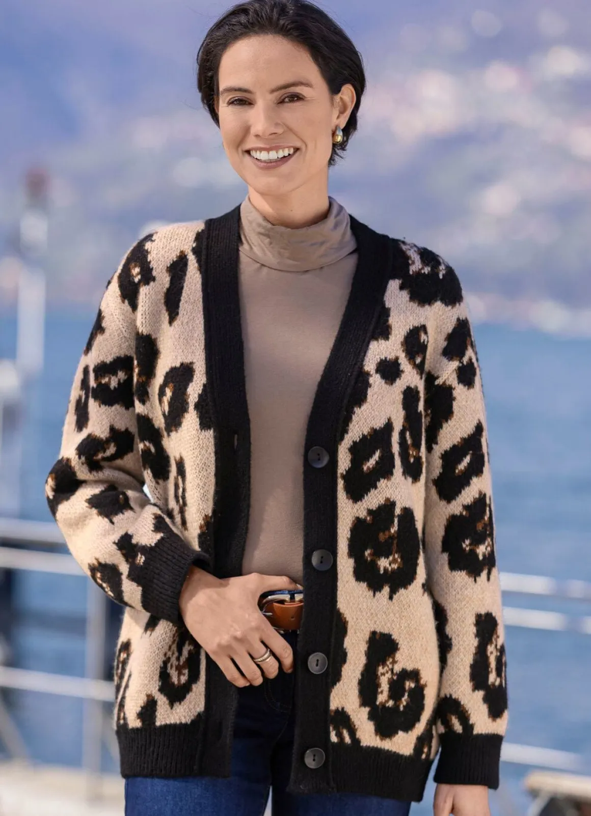 Strickjacke mit flauschigem Griff