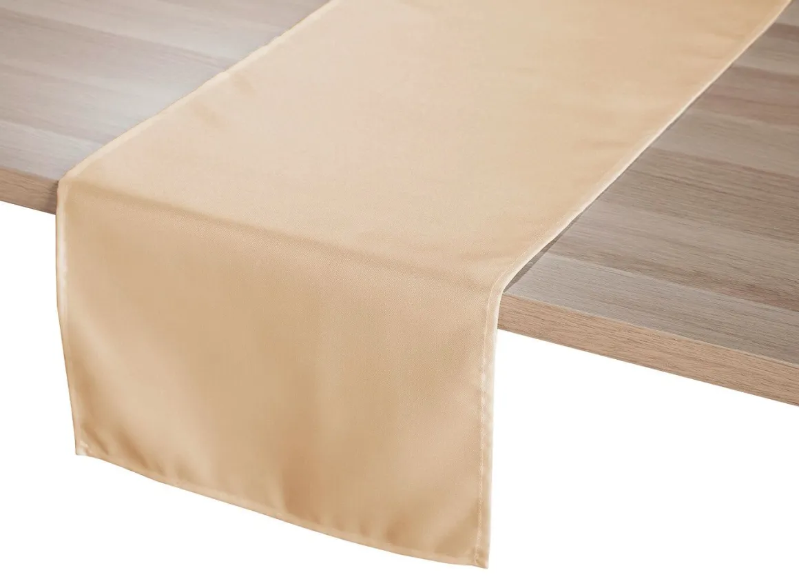 Tisch- und Raumdekoration mit Fleckenschutz-Ausrüstung