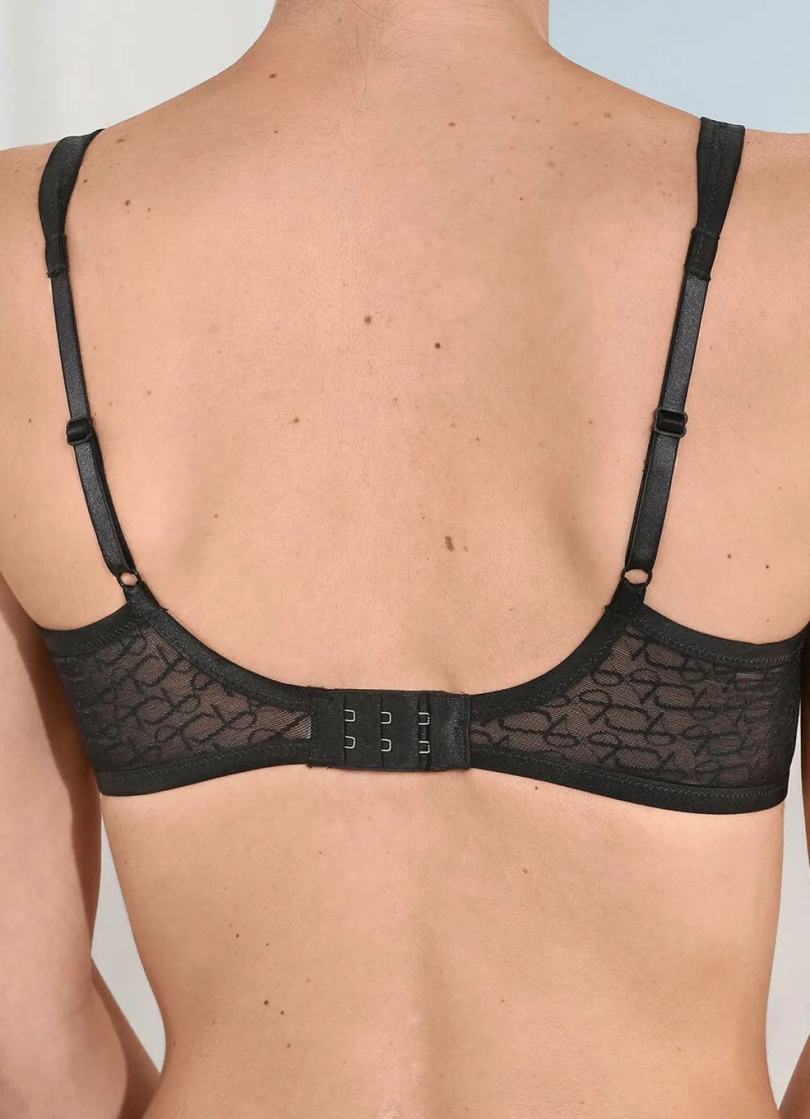 Triumph Signature Sheer-Minimizer-Bügel-BH mit vorgeformten Cups