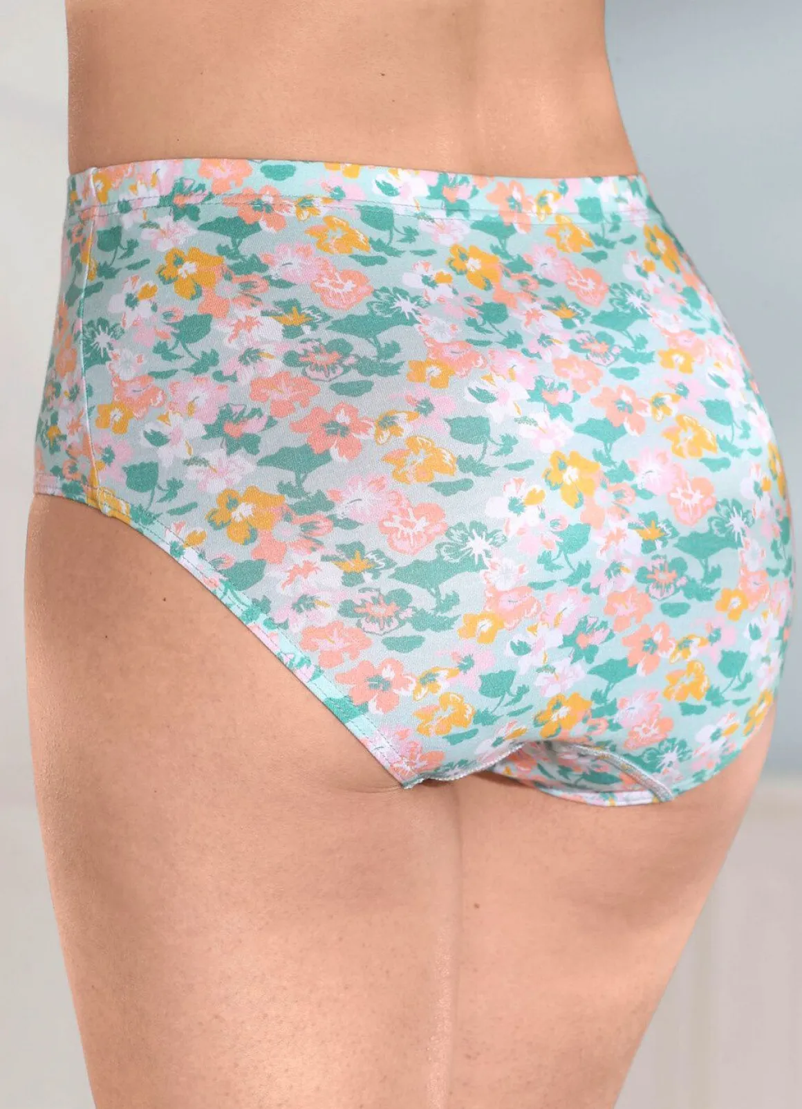Viererpack Slips mit buntem Floraldessin