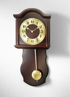 Wanduhr aus Holz mit Funkuhrwerk