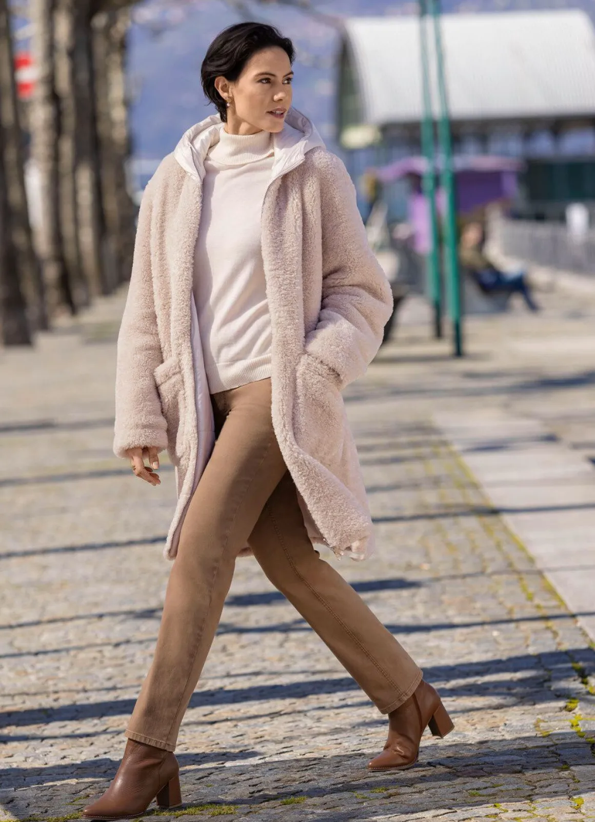 Wende-Kurzmantel im Oversized-Look