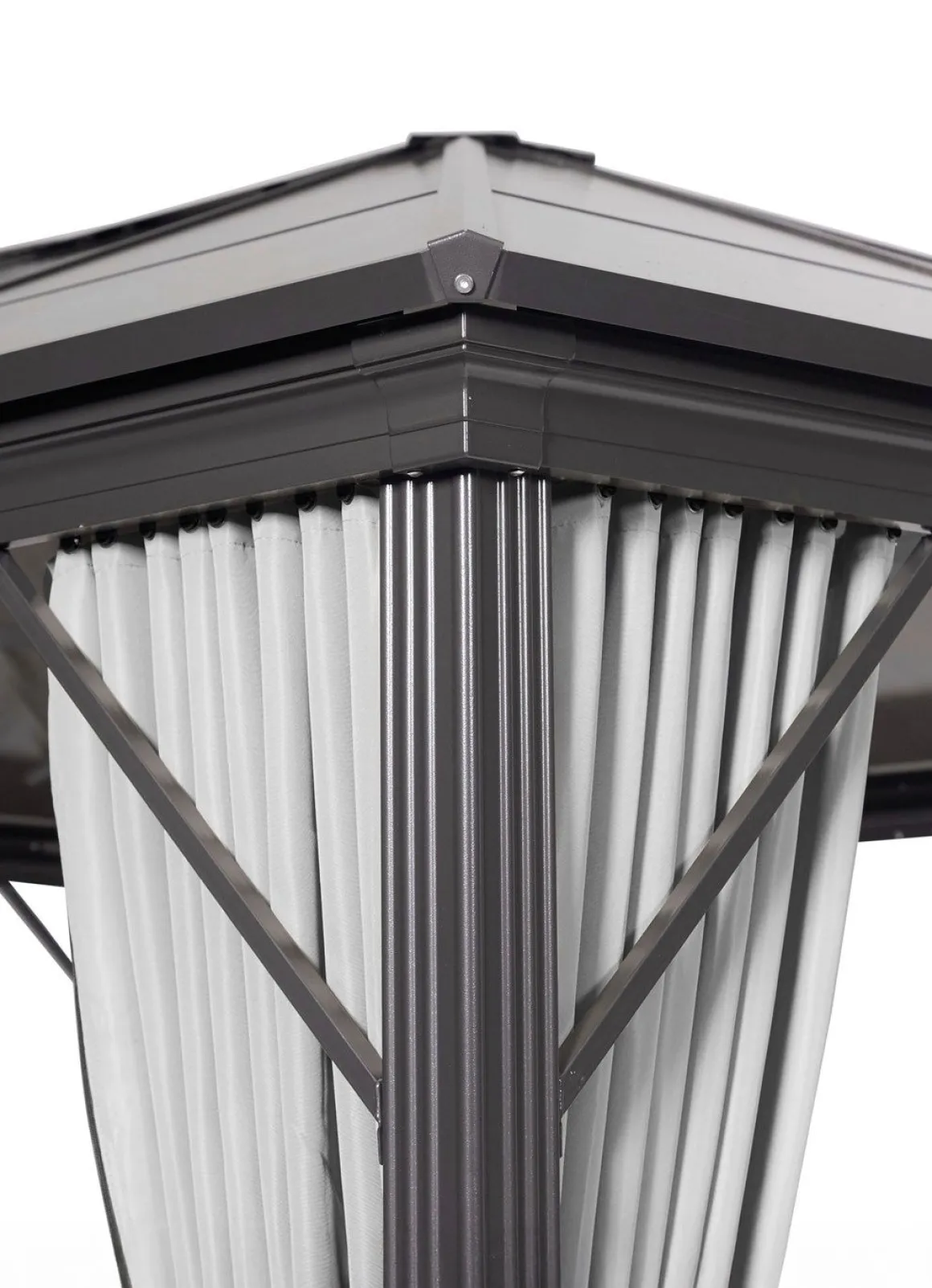 Wetterfester Kuppelpavillon mit stabilem Gestell