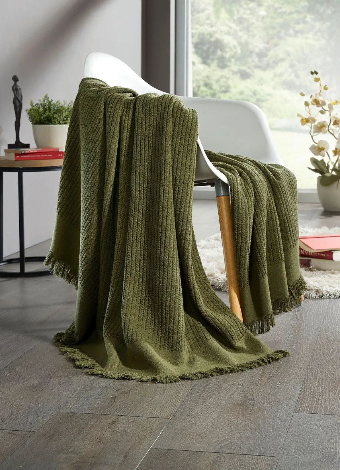 Wohndecke und Kissenbezug in toller Strickoptik
