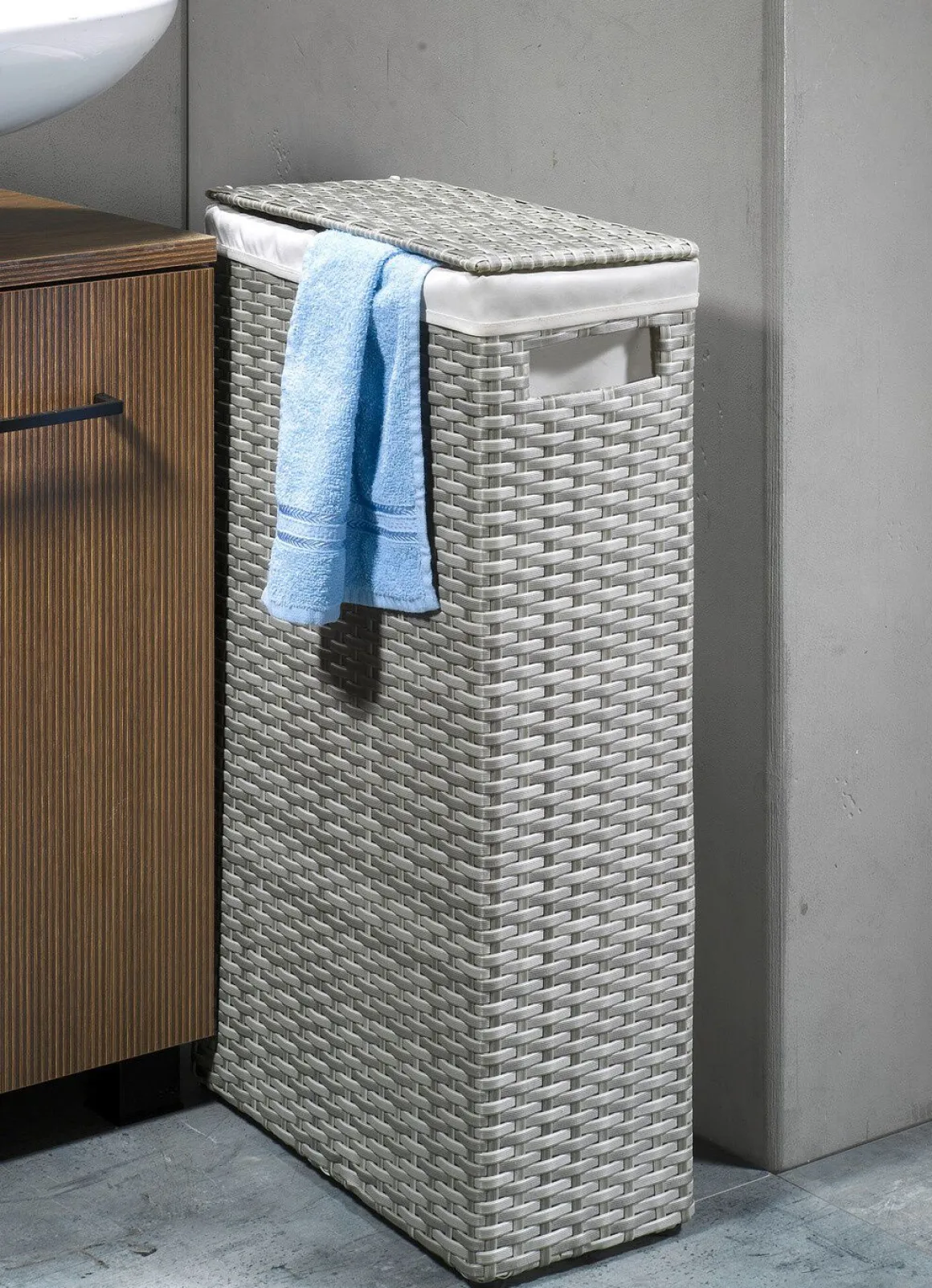 Wäschekorb mit Polyrattan-Geflecht