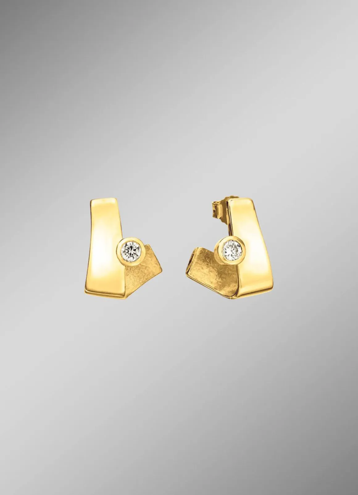 Zarte Brillanz – Ohrstecker aus edlem Gold